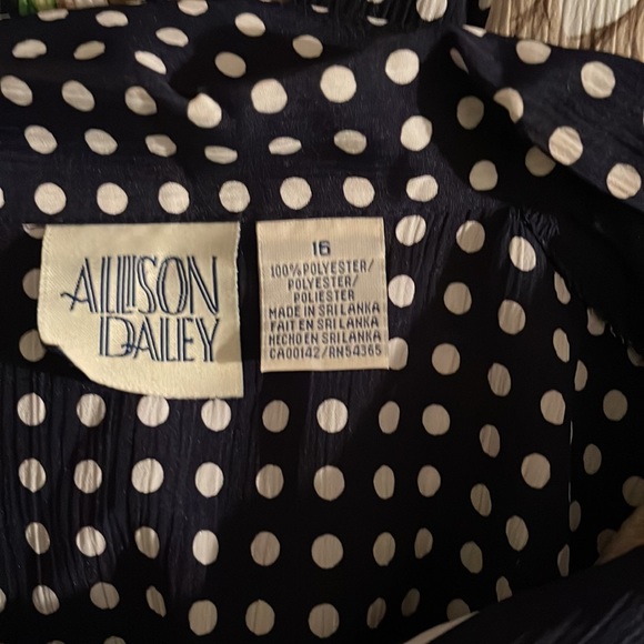 ALLISON DALEY SHIRT - Picture 3 of 3